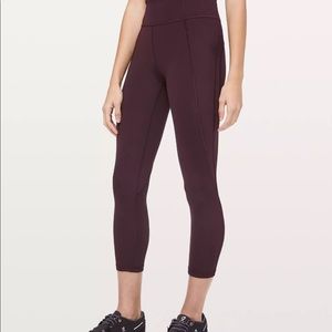 Lululemon plum shadow time to sweat crop size 10